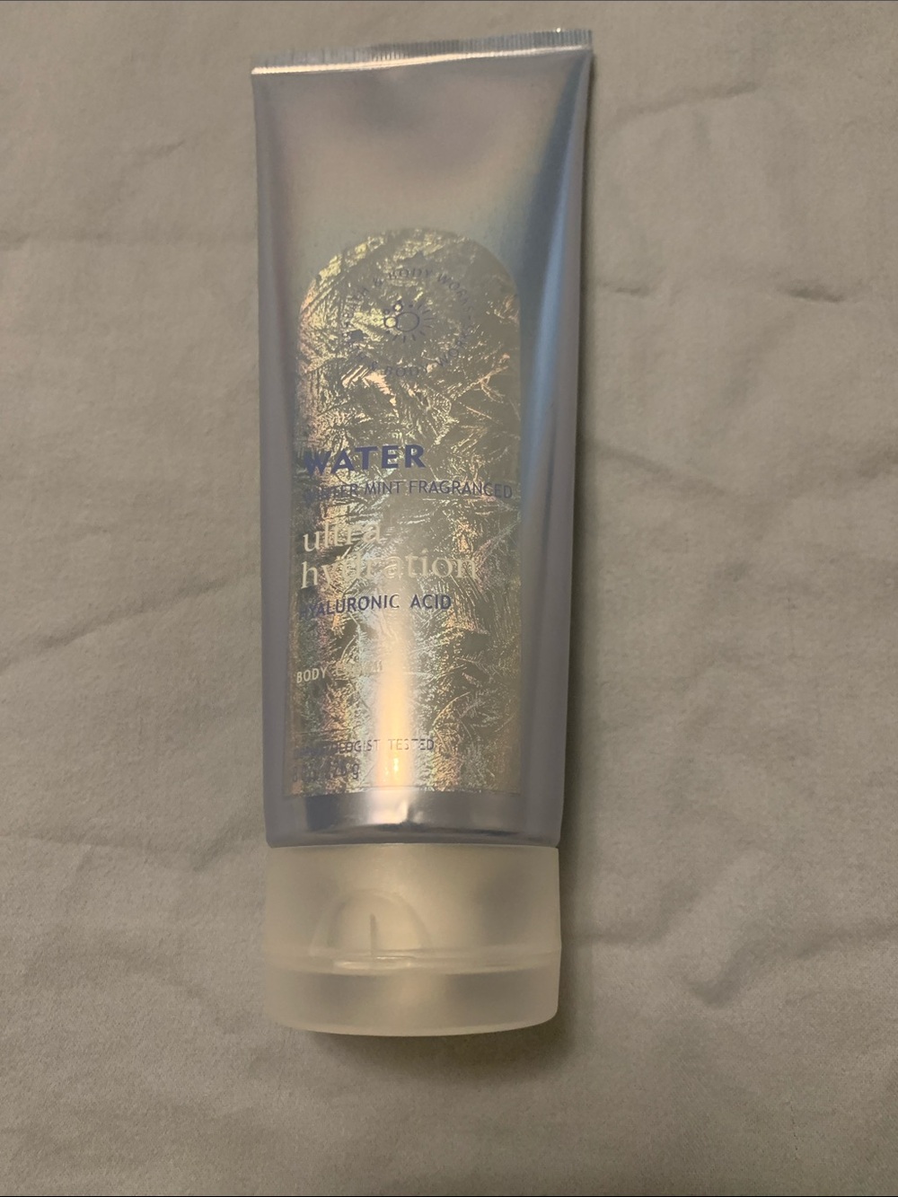 Water Ultra Hydration Hyaluronic Acid Body Lotion - Iridescent Blue